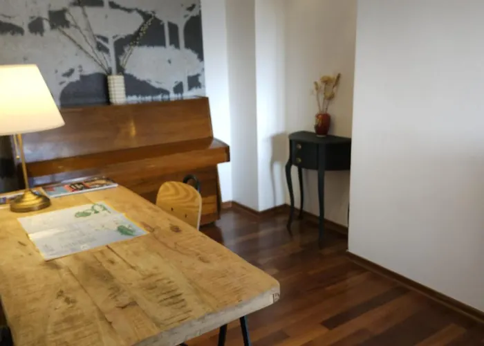 Paun Apartment